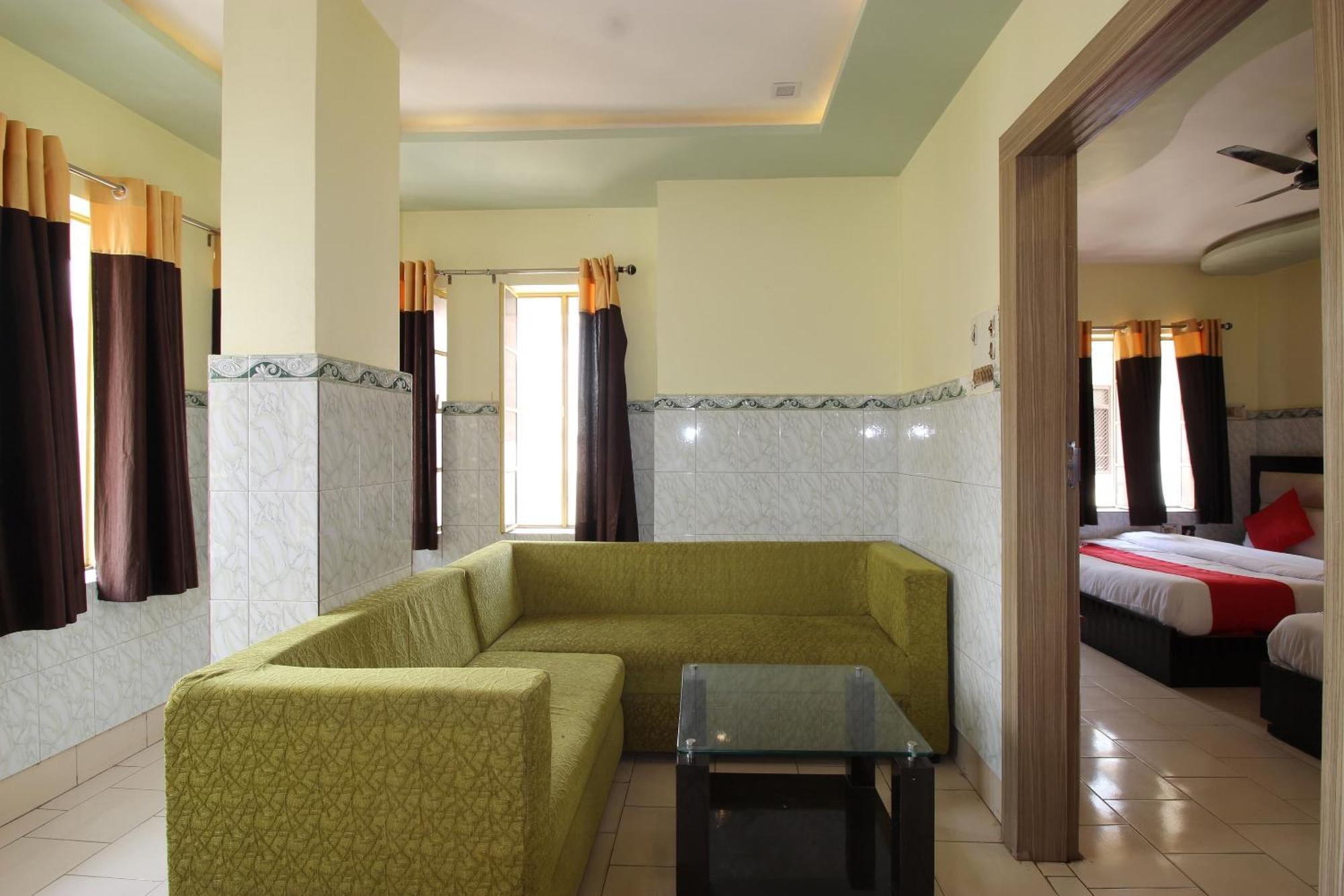 OYO 37795 Hotel Blue Diamond Varanasi Exterior foto